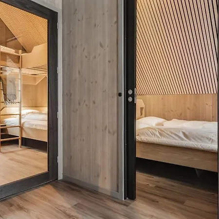 Rorbuleilighet 1j Διαμέρισμα *